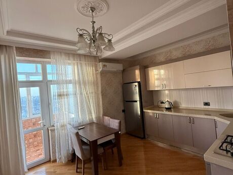 Badamdarda 4 otaqlı yeni tikili mənzil kirayə verilir, 160 m², 1 050 AZN/ay, şəkil 4 / 12
