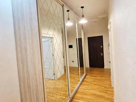 Продаётся 3-комнатная квартира в новостройке, ЖК Kristal Towers, 122 м², 287 500 AZN, фото 3 / 12