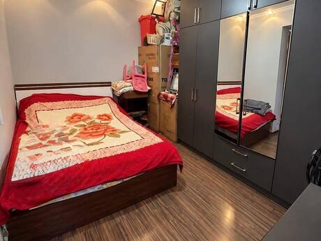 28 Mayda 2 otaqlı köhnə tikili mənzil satılır, 55 m², 155 000 AZN, şəkil 3 / 6