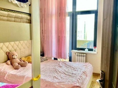 2 otaq · 72 m² · 14/17 mərtəbə, 28 May