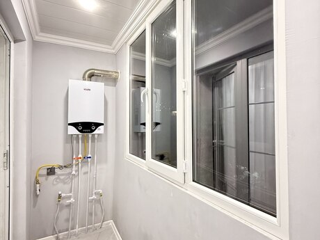 Qara Qarayevdə 3 otaqlı köhnə tikili mənzil satılır, 75 m², 215 000 AZN, şəkil 5 / 12