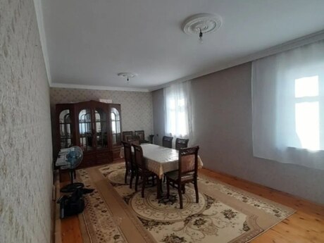 3 rooms · 100 m²