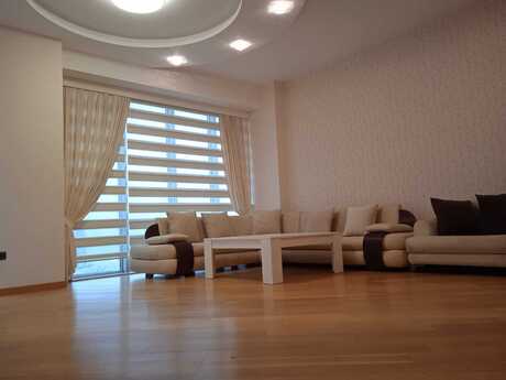 Elmlər Akademiyasında 4 otaqlı yeni tikili mənzil kirayə verilir, 260 m², 2 500 AZN/ay, şəkil 3 / 12
