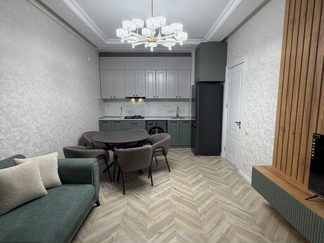 Əhmədlidə 2 otaqlı yeni tikili mənzil kirayə verilir, 52 m², 700 AZN/ay, şəkil 2 / 12