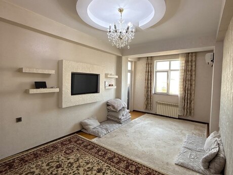 Объявление №6542304 - Баку, пос. Ени Ясамал, 2-комн., 90 м², 12/14 этаж