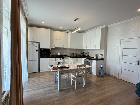 Azadlıq Residence kompleksində 3 otaqlı yeni tikili mənzil kirayə verilir, 110 m², 1 498 AZN/ay, şəkil 5 / 12