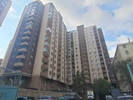 Elan №6542387 - Bakı, Gənclik m., 3 otaqlı, 148 m², 17/17 mərtəbə