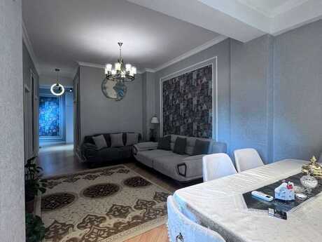 3-room new-build apartment for sale in Zümrüd Residence, 82 m², 310 000 AZN, photo 4 / 12