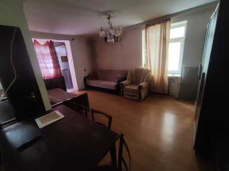 1 otaq · 30 m² · 2/5 mərtəbə, Elmlər Akademiyası