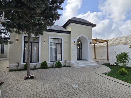 Şüvəlanda 4 otaqlı həyət evi satılır, 160 m², 285 000 AZN, şəkil 2 / 12