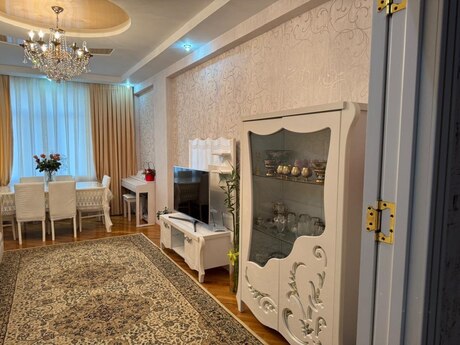 Объявление №6542484 - Баку, м. Ази Асланов, 3-комн., 105 м², 7/12 этаж