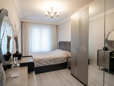 Elmlər Akademiyasında 3 otaqlı köhnə tikili mənzil satılır, 104 m², 210 000 AZN, şəkil 2 / 12
