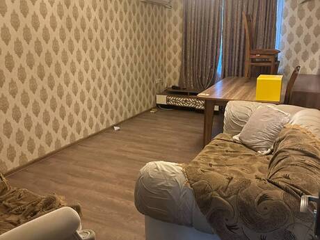 Elan №6542607 - Bakı, Yeni Günəşli q., 3 otaqlı, 125 m², 9/9 mərtəbə