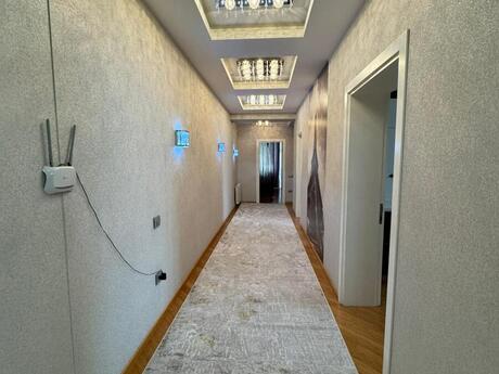 8 Noyabrda 4 otaqlı yeni tikili mənzil satılır, 188 m², 500 000 AZN, şəkil 2 / 12