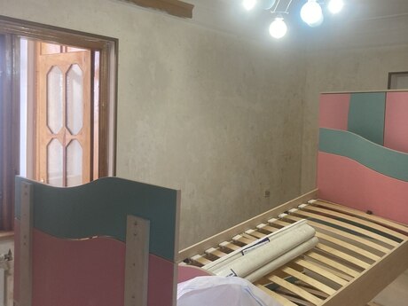 İnşaatçılarda 4 otaqlı köhnə tikili mənzil kirayə verilir, 90 m², 700 AZN/ay, şəkil 4 / 9