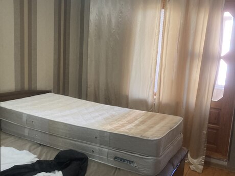İnşaatçılarda 4 otaqlı köhnə tikili mənzil kirayə verilir, 90 m², 700 AZN/ay, şəkil 2 / 9