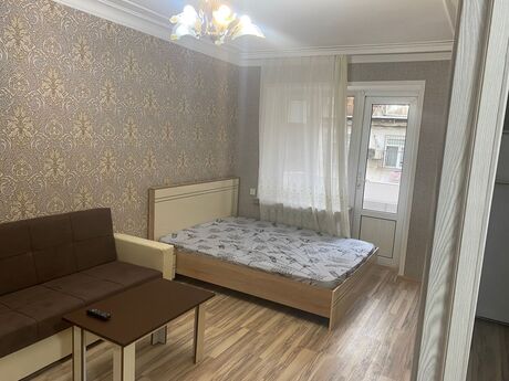 Nəsimidə 1 otaqlı köhnə tikili mənzil kirayə verilir, 32 m², 600 AZN/ay, şəkil 2 / 12