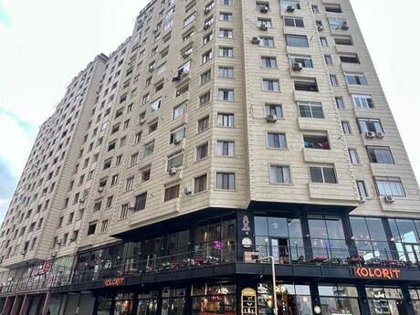 3 otaq · 120 m² · 4/17 mərtəbə, Həzi Aslanov