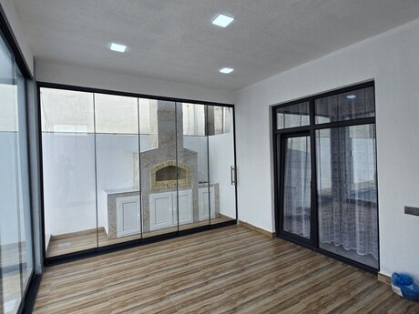 Şüvəlanda 4 otaqlı həyət evi satılır, 160 m², 265 000 AZN, şəkil 5 / 12