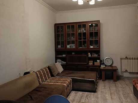 Memar Əcəmidə 2 otaqlı köhnə tikili mənzil satılır, 55 m², 147 000 AZN, şəkil 2 / 10