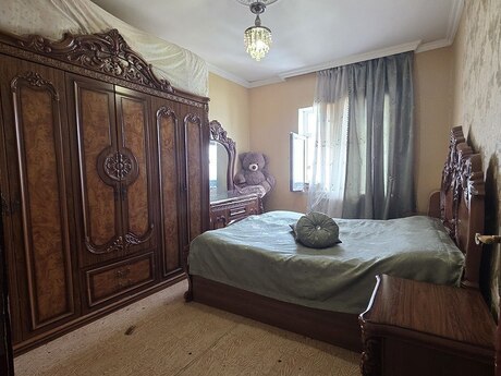 Yeni Yasamalda 5 otaqlı köhnə tikili mənzil satılır, 130 m², 195 000 AZN, şəkil 4 / 12