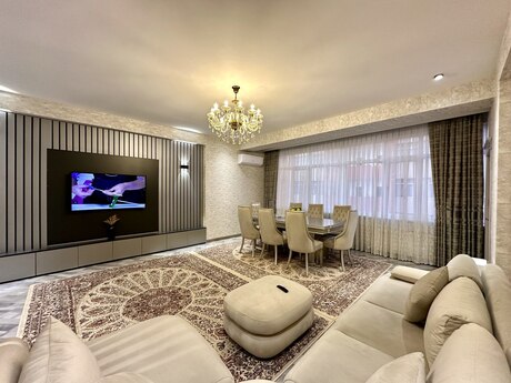 3 otaq · 112 m² · 5/17 mərtəbə, Neftçilər