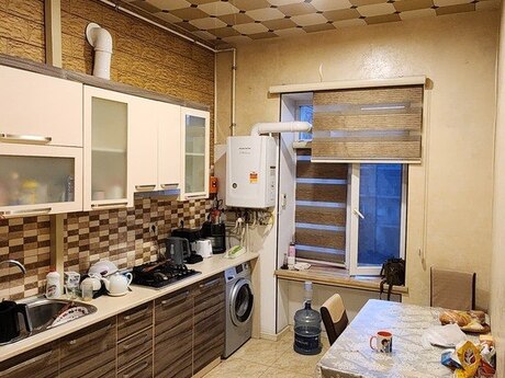 Elan №6542638 - Bakı, Nizami m., 2 otaqlı, 55 m², 6/7 mərtəbə