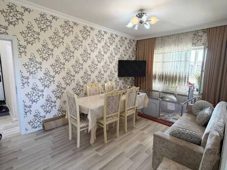 Объявление №6542642 - Баку, м. Ази Асланов, 4-комн., 100 м², 3/9 этаж