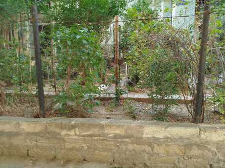 Elmlər Akademiyasında 3 otaqlı köhnə tikili mənzil satılır, 90 m², 265 000 AZN, şəkil 2 / 12