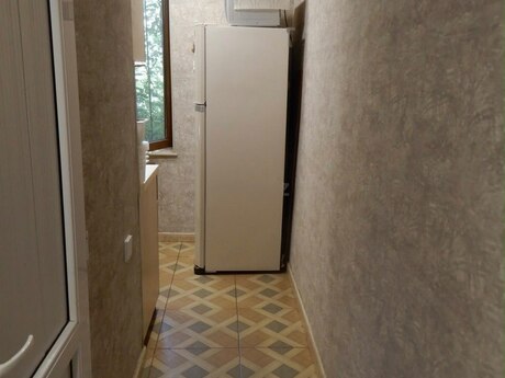 Qara Qarayevdə 2 otaqlı köhnə tikili mənzil satılır, 55 m², 157 000 AZN, şəkil 5 / 9