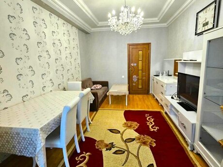 2-room new-build apartment for sale in 20 Yanvar, 70 m², 215 000 AZN, photo 2 / 10