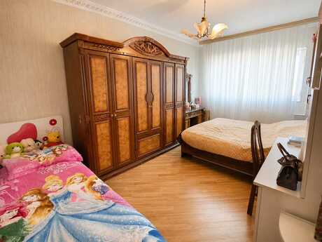 Qara Qarayevdə 3 otaqlı köhnə tikili mənzil satılır, 80 m², 230 000 AZN, şəkil 4 / 11