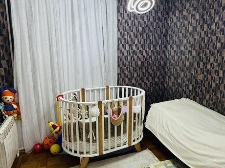 Gənclikdə 3 otaqlı köhnə tikili mənzil satılır, 78 m², 238 000 AZN, şəkil 4 / 12
