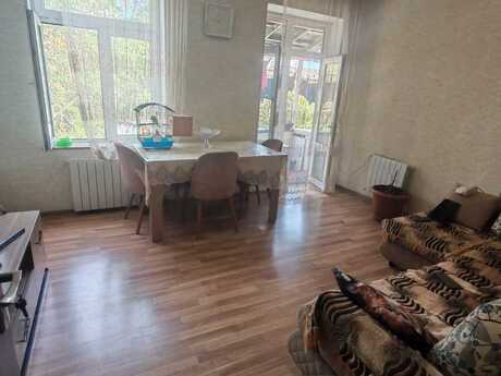 3-room old-build apartment for sale in Neftçilər, 55 m², 155 000 AZN, photo 4 / 6