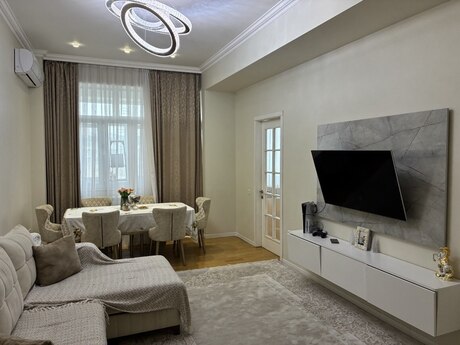 2 otaqlı mənzil, 90 m², Yasamal, 265 000 AZN