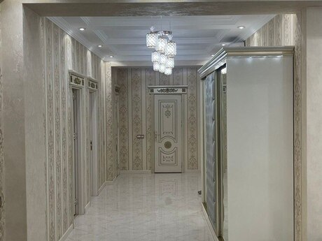 Sarayda 5 otaqlı yeni tikili mənzil satılır, 213 m², 269 000 AZN, şəkil 2 / 12