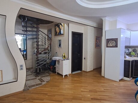 4-room new-build apartment for sale in Nərimanov, 176 m², 360 000 AZN, photo 2 / 12