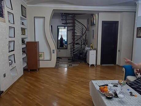 4-room new-build apartment for sale in Nərimanov, 176 m², 360 000 AZN, photo 5 / 12