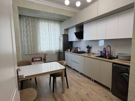 2 otaq · 91 m² · 10/14 mərtəbə, Saray