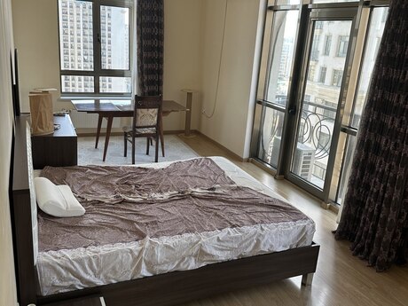 Prestij Park kompleksində 2 otaqlı yeni tikili mənzil kirayə verilir, 96 m², 1 000 AZN/ay, şəkil 2 / 7