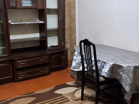 3 otaq · 145 m², İnşaatçılar