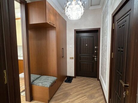 Kristal Towers kompleksində 2 otaqlı yeni tikili mənzil kirayə verilir, 70 m², 1 000 AZN/ay, şəkil 2 / 12