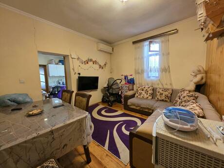 İnşaatçılarda 6 otaqlı köhnə tikili mənzil satılır, 180 m², 350 000 AZN, şəkil 3 / 12
