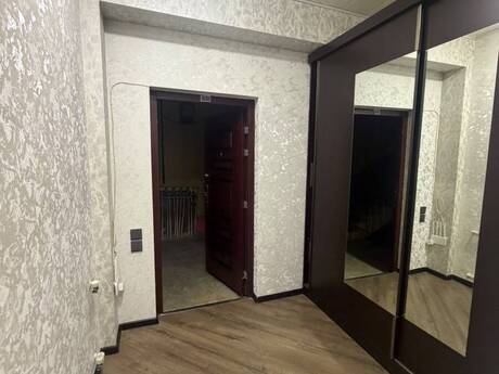 Qurtuluş 93 kompleksində 2 otaqlı yeni tikili mənzil satılır, 70 m², 105 000 AZN, şəkil 4 / 10