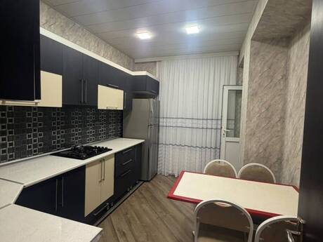 Qurtuluş 93 kompleksində 2 otaqlı yeni tikili mənzil satılır, 70 m², 105 000 AZN, şəkil 2 / 10