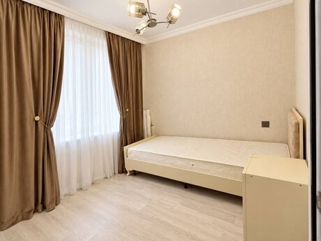 İnşaatçılarda 3 otaqlı köhnə tikili mənzil kirayə verilir, 60 m², 746 AZN/ay, şəkil 2 / 9