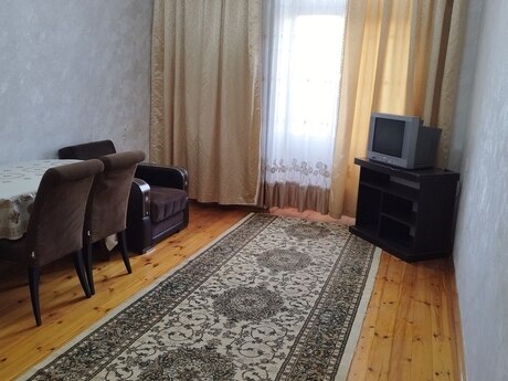 3-room old-build apartment for rent in Qara Qarayev, 75 m², 650 AZN/mo, photo 4 / 12