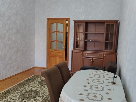 3-room old-build apartment for rent in Qara Qarayev, 75 m², 650 AZN/mo, photo 2 / 12