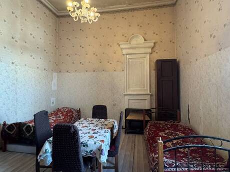 Elan №6503608 - Bakı, Sahil m., 2 otaqlı, 70 m², 2/2 mərtəbə