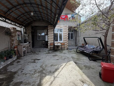 4-комн. · 160 m²